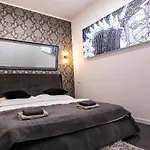 Pasaz Apartment *